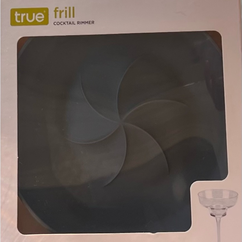 True Frill Black Cocktail Rimmer